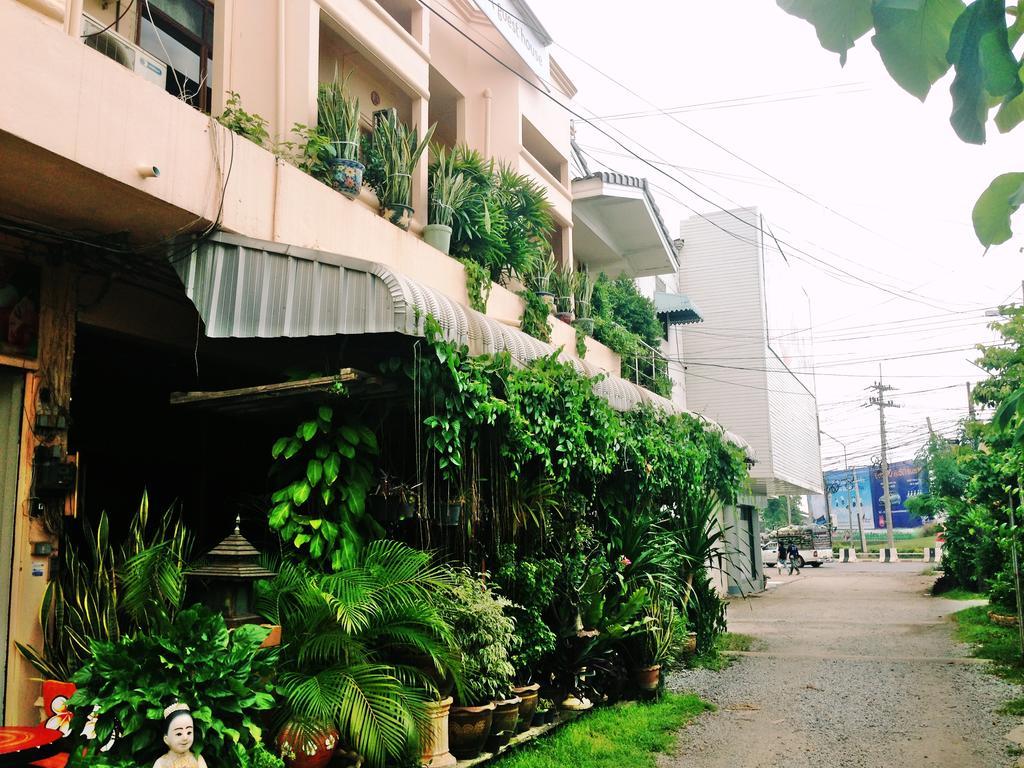 Surada Guesthouse Udon Thani Exterior foto